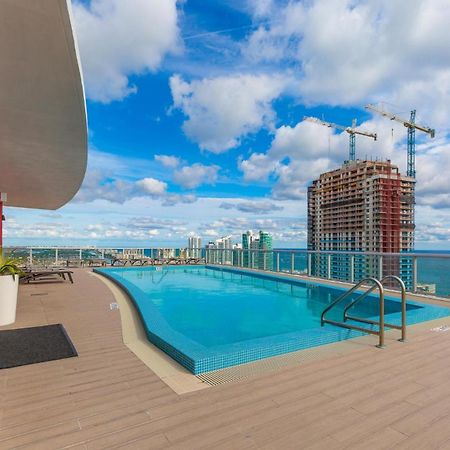 Modern One Bedroom Rental At Beach Walk Resort Miami 18Th Floor Hallandale Beach Extérieur photo