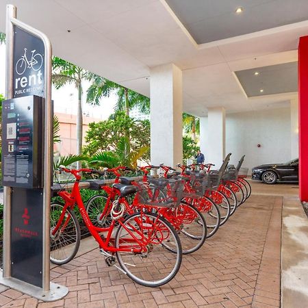 Modern One Bedroom Rental At Beach Walk Resort Miami 18Th Floor Hallandale Beach Extérieur photo