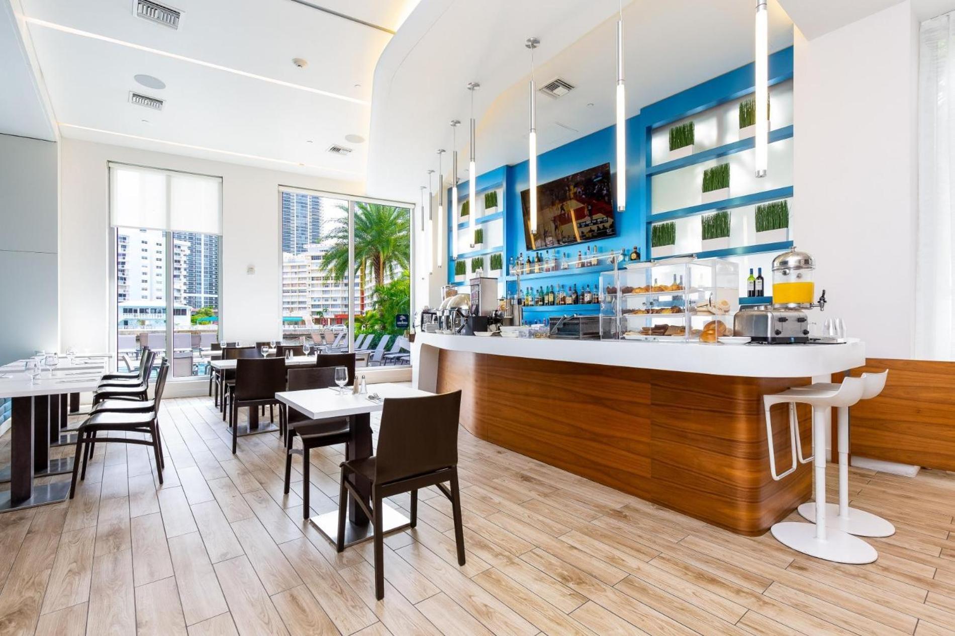 Modern One Bedroom Rental At Beach Walk Resort Miami 18Th Floor Hallandale Beach Extérieur photo
